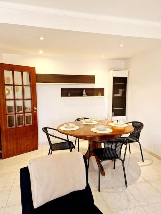 Apartamento Armanbel Apartment เซซิมบรา ภายนอก รูปภาพ